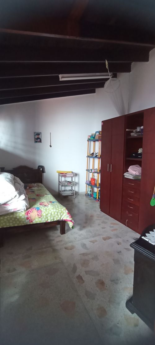 Casa de 5 alcobas en venta en Antiguo Campestre, Bucaramanga, 326 m² · foto 20 de 24