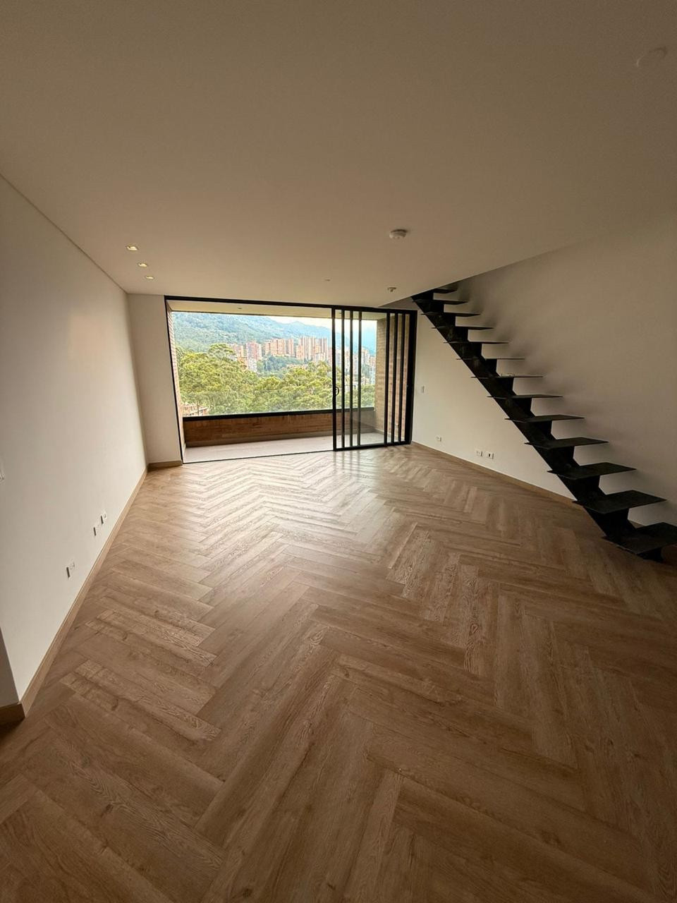Apartment for sale in El Poblado, Medellín [No disponible] 2