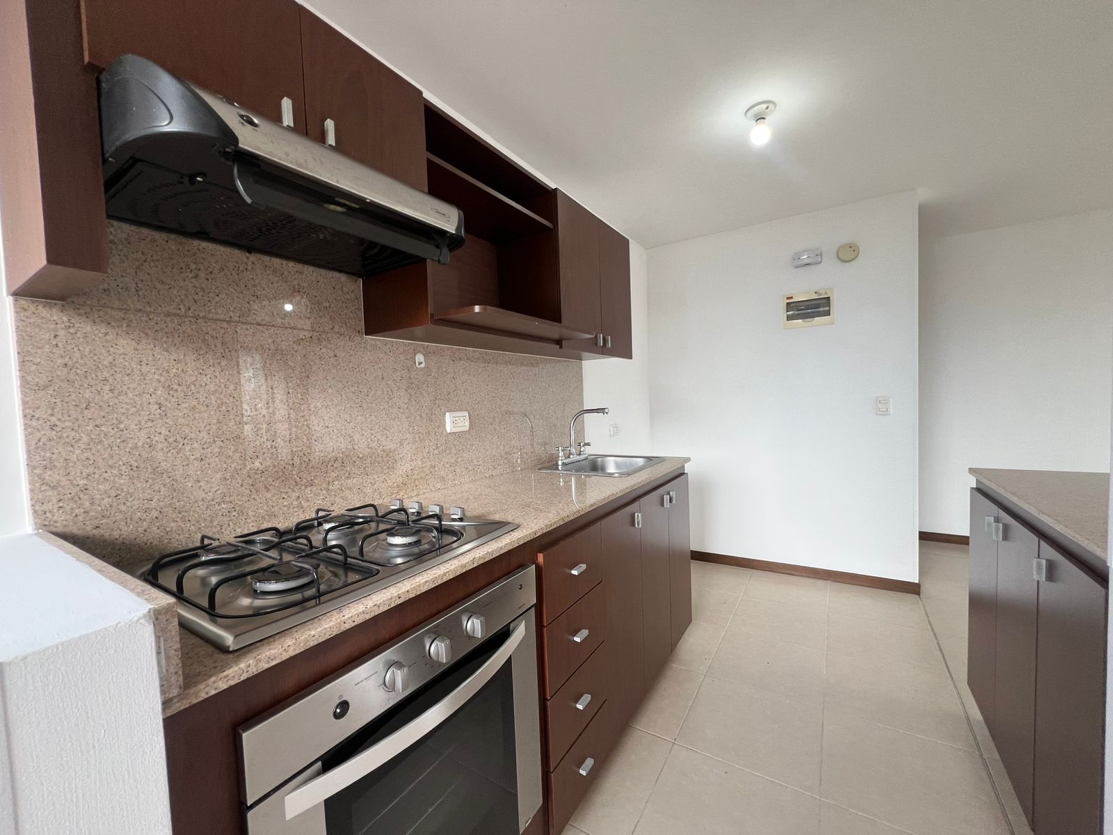 Apartamento en venta en Loma Del Chocho, Envigado · foto 10 de 15