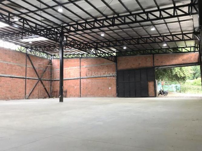 Bodega en arriendo en Bosques Del Limonar, Cali, 650 m² · foto 5 de 12