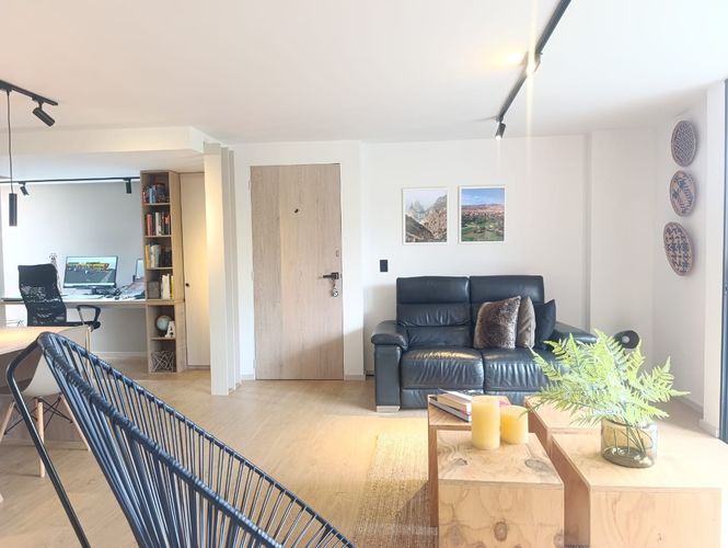 Apartamento de 2 alcobas en venta en El Poblado, Medellín, 86 m² · foto 4 de 18