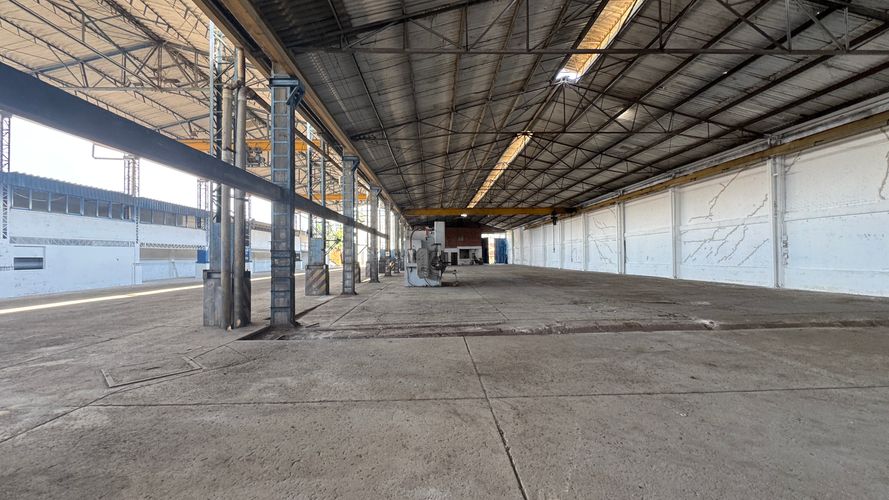 Bodega en arriendo en Acopi, Yumbo, 2780 m² · foto 2 de 24