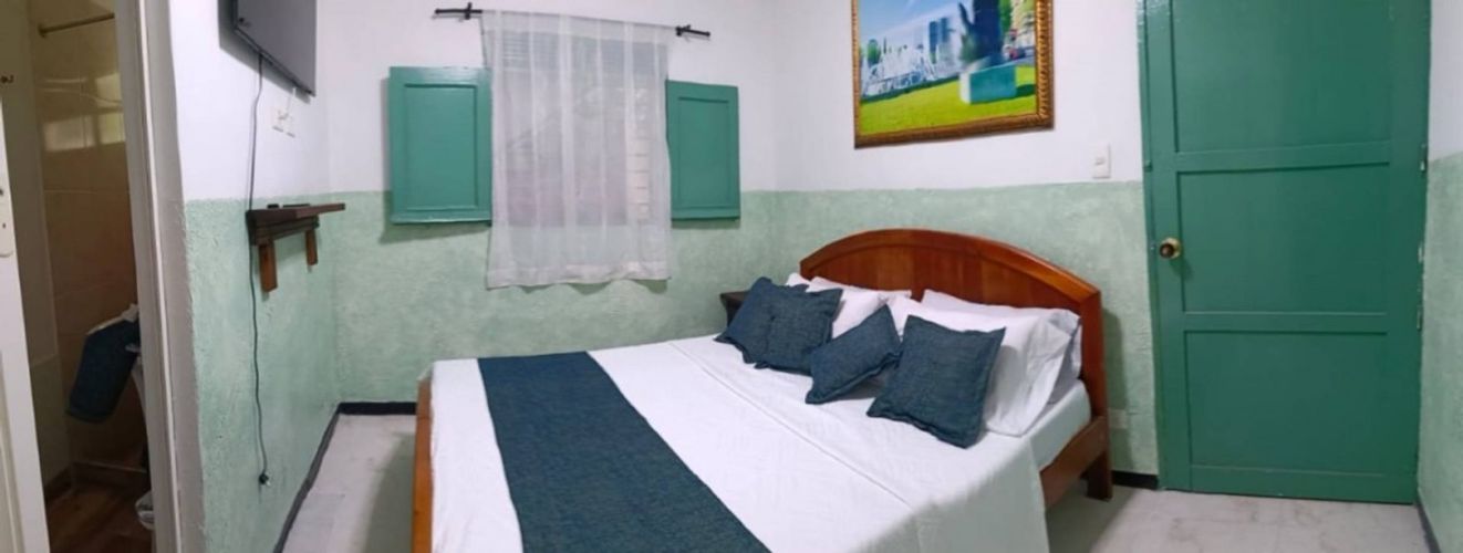 Casa de 20 alcobas en arriendo en Prado, Medellín, 465 m² · foto 17 de 24