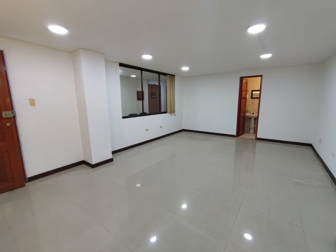 Oficina en arriendo en El Centro, Manizales, 27 m² · foto 7 de 11