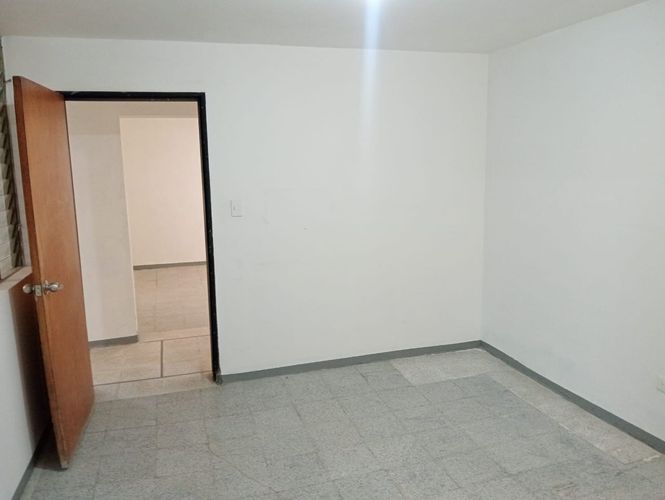 Oficina en arriendo en Laureles, Medellín, 230 m² · foto 4 de 18