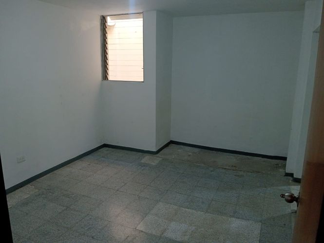 Oficina en arriendo en Laureles, Medellín, 230 m² · foto 7 de 18