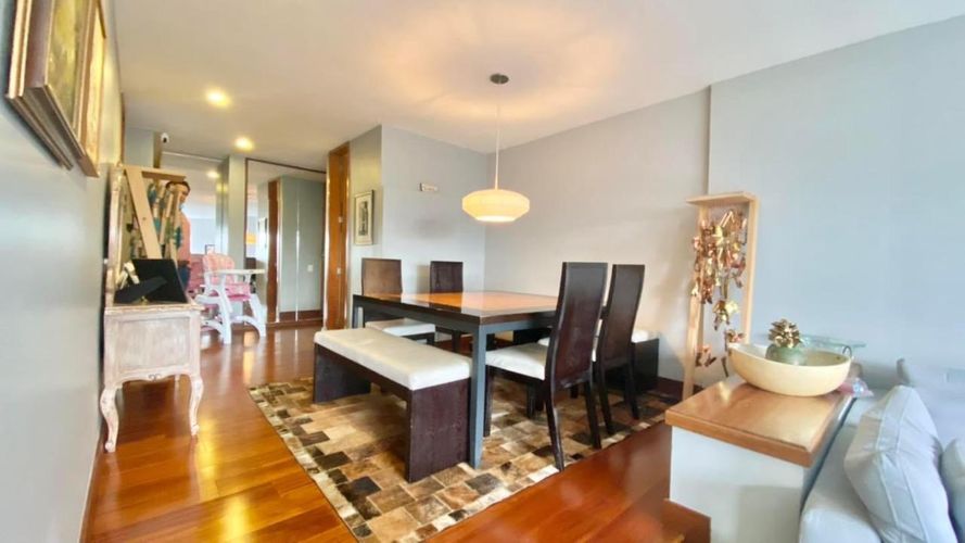 Apartamento de 3 alcobas en venta en Los Rosales, Bogotá, 142 m² · foto 5 de 24