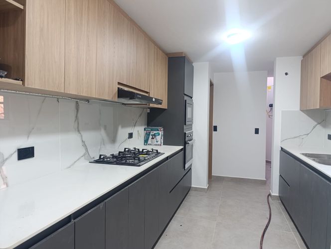 Casa de 3 alcobas en venta en El Poblado, Medellín, 250 m² · foto 9 de 15