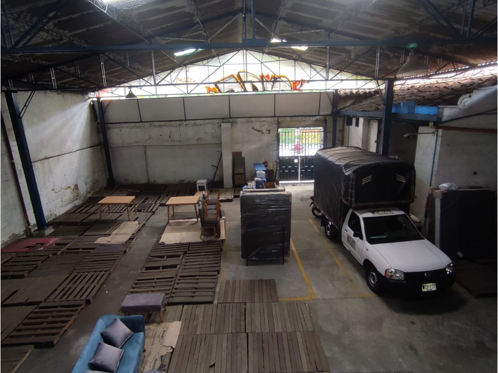 Warehouse for sale in Centro, Medellín 4