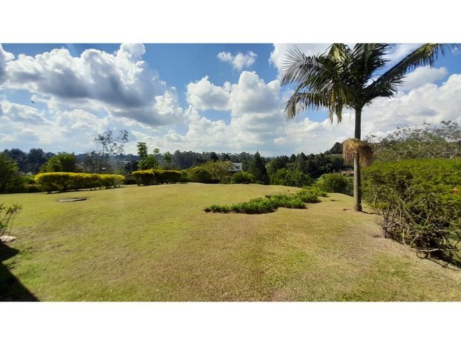 Casa de 3 alcobas en venta en Cimarronas, Marinilla, 285 m² · foto 2 de 24