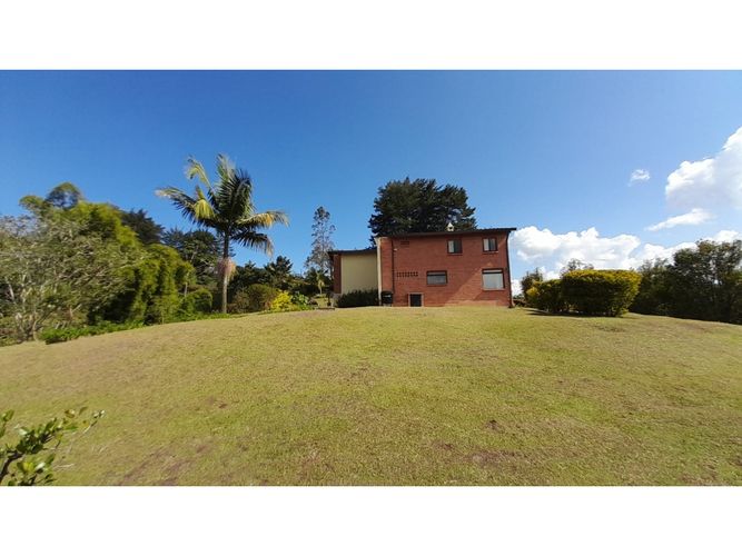 Casa de 3 alcobas en venta en Cimarronas, Marinilla, 285 m² · foto 4 de 24