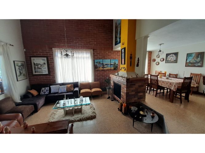 Casa de 3 alcobas en venta en Cimarronas, Marinilla, 285 m² · foto 19 de 24