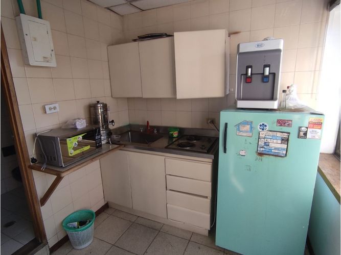 Oficina en venta en La Candelaria, Medellín, 154 m² · foto 10 de 11