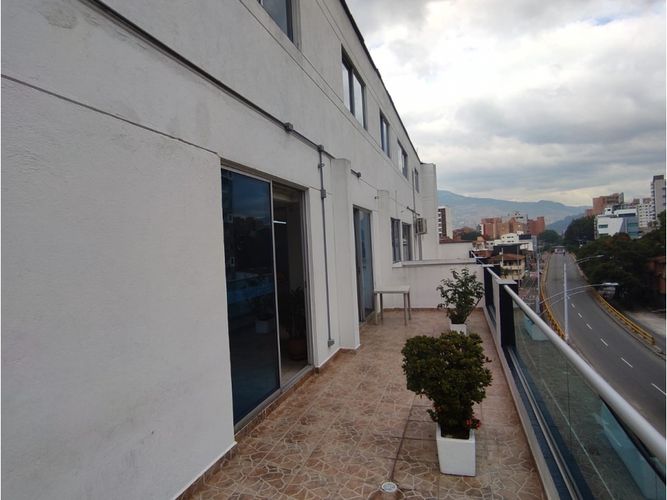 Edificio en venta en Belén Fatima, Medellín, 2625 m² · foto 9 de 23