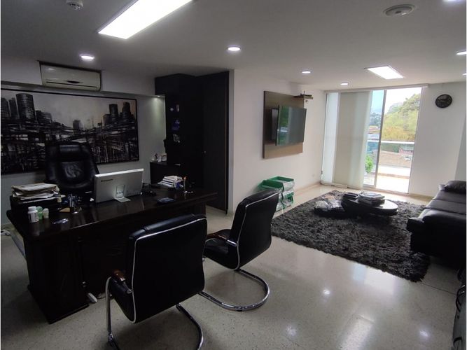 Edificio en venta en Belén Fatima, Medellín, 2625 m² · foto 10 de 23