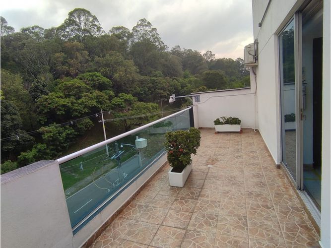 Edificio en venta en Belén Fatima, Medellín, 2625 m² · foto 11 de 23