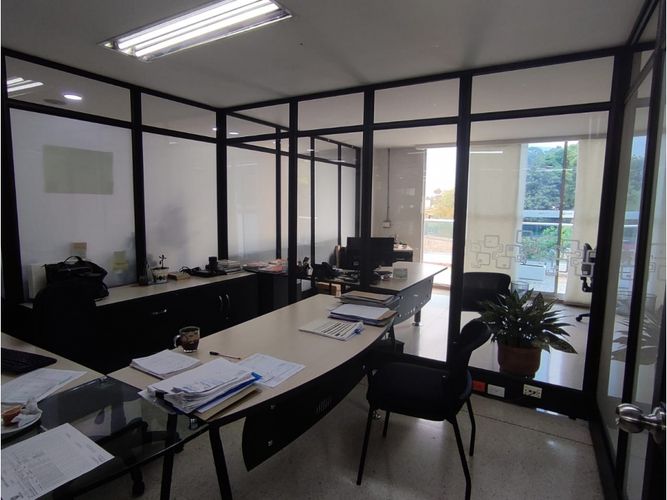 Edificio en venta en Belén Fatima, Medellín, 2625 m² · foto 12 de 23