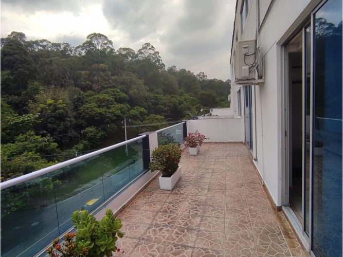 Edificio en venta en Belén Fatima, Medellín, 2625 m² · foto 16 de 23