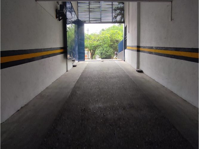 Edificio en venta en Belén Fatima, Medellín, 2625 m² · foto 17 de 23