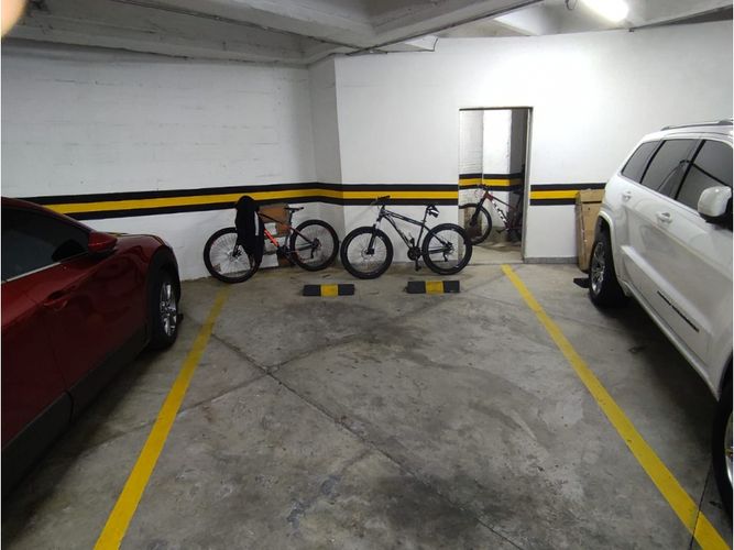 Edificio en venta en Belén Fatima, Medellín, 2625 m² · foto 21 de 23