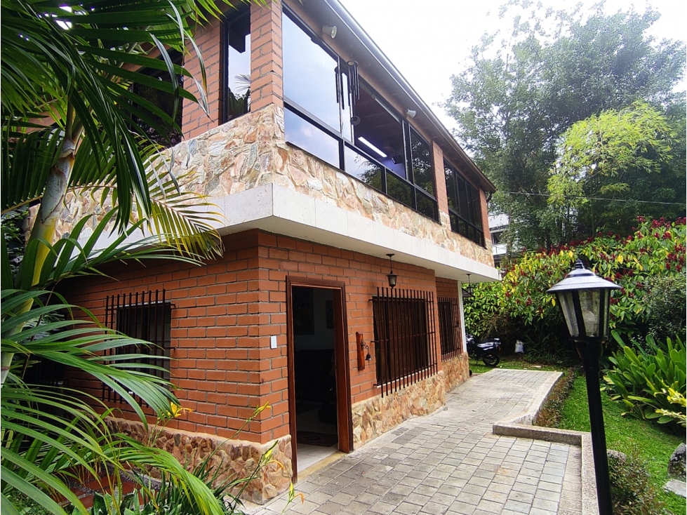7BR Country House in El tesoro (311 m²) for Sale