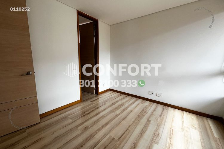 Apartamento de 3 alcobas en arriendo en Loma Benedictinos, Medellín, 152 m² · foto 13 de 24