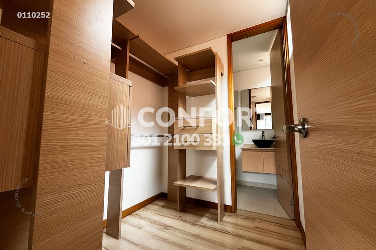 Apartamento de 3 alcobas en arriendo en Loma Benedictinos, Medellín, 152 m² · foto 15 de 24