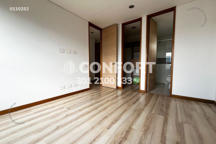 Apartamento de 3 alcobas en arriendo en Loma Benedictinos, Medellín, 152 m² · foto 18 de 24