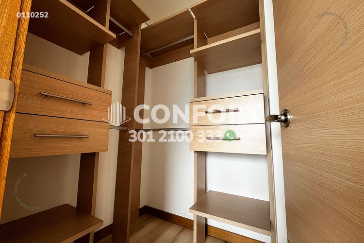 Apartamento de 3 alcobas en arriendo en Loma Benedictinos, Medellín, 152 m² · foto 20 de 24