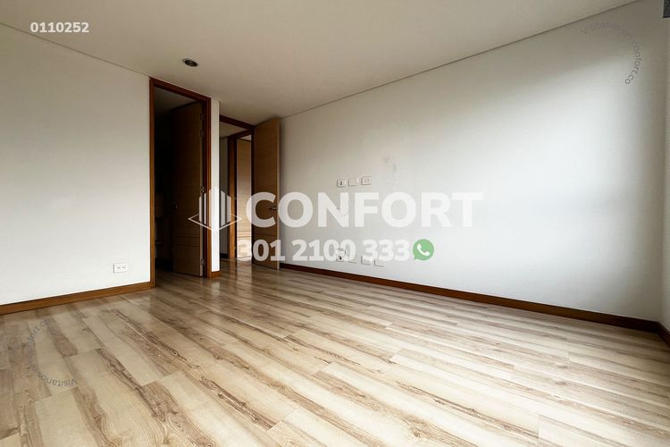 Apartamento de 3 alcobas en arriendo en Loma Benedictinos, Medellín, 152 m² · foto 22 de 24