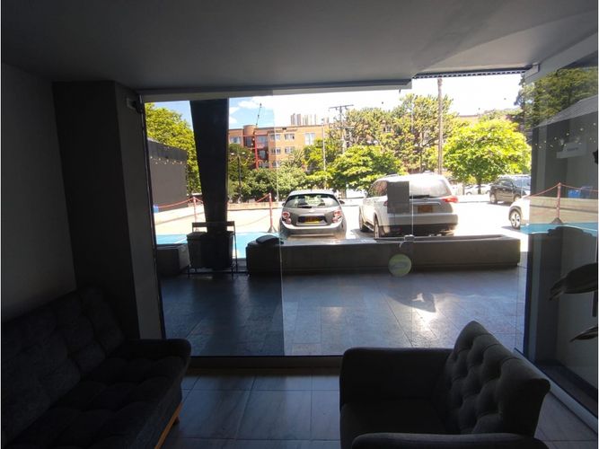 Local en venta en Los Colores, Medellín, 63 m² · foto 4 de 15