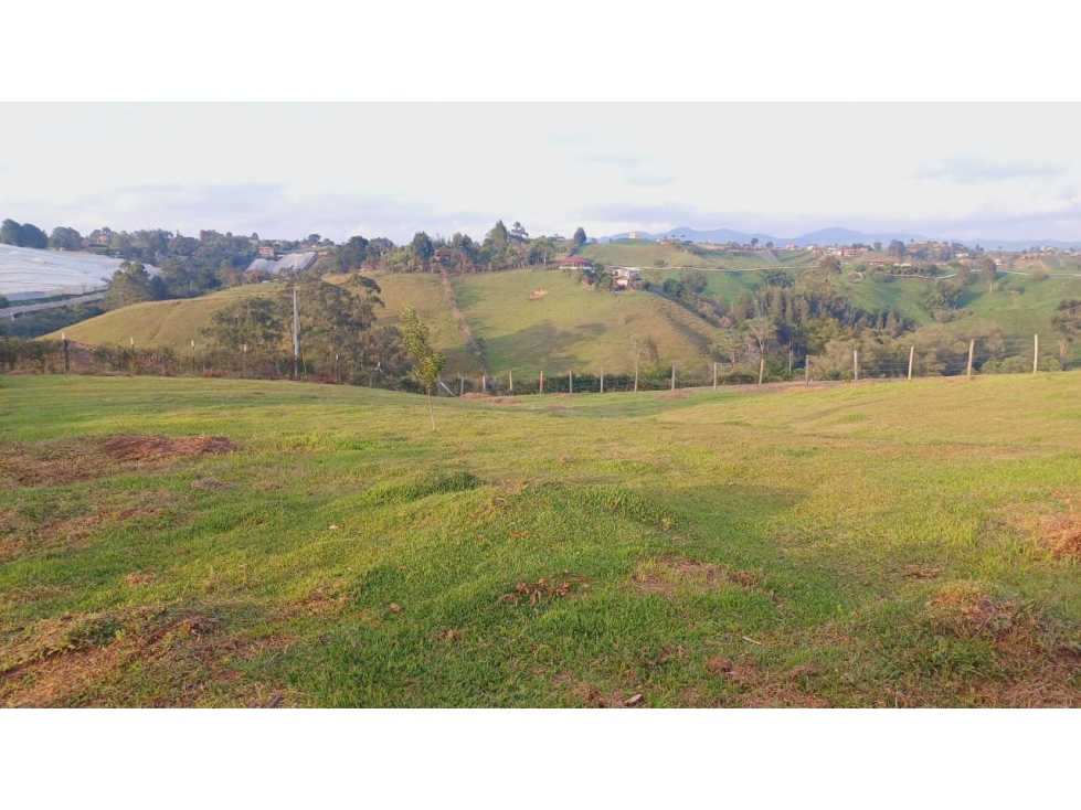 Lote en venta en El Carmen De Viboral, El Carmen de Viboral, 2133 m² · foto 4 de 7