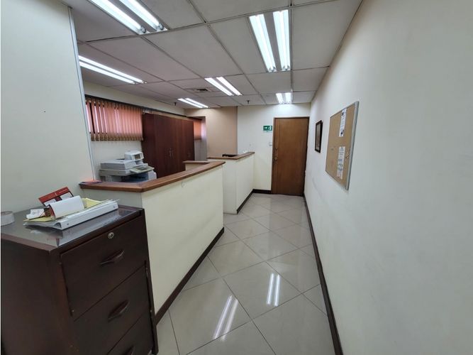 Oficina en venta en Villa Nueva, Medellín, 131 m² · foto 10 de 21