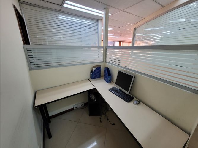 Oficina en venta en Villa Nueva, Medellín, 131 m² · foto 11 de 21