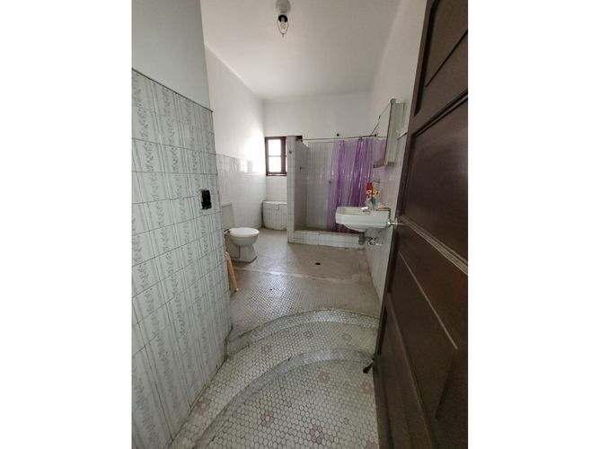 Casa de 9 alcobas en venta en Los Angeles, Medellín, 358 m² · foto 20 de 24