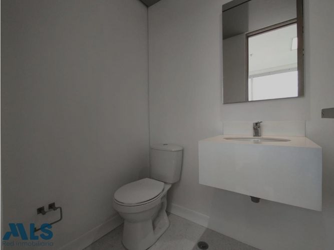 Consultorio en venta en Mayorca, Sabaneta, 33 m² · foto 6 de 15