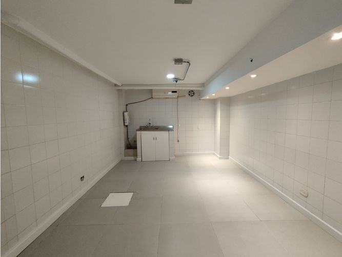 Local en venta en La Sebastiana, Envigado, 54 m² · foto 8 de 10