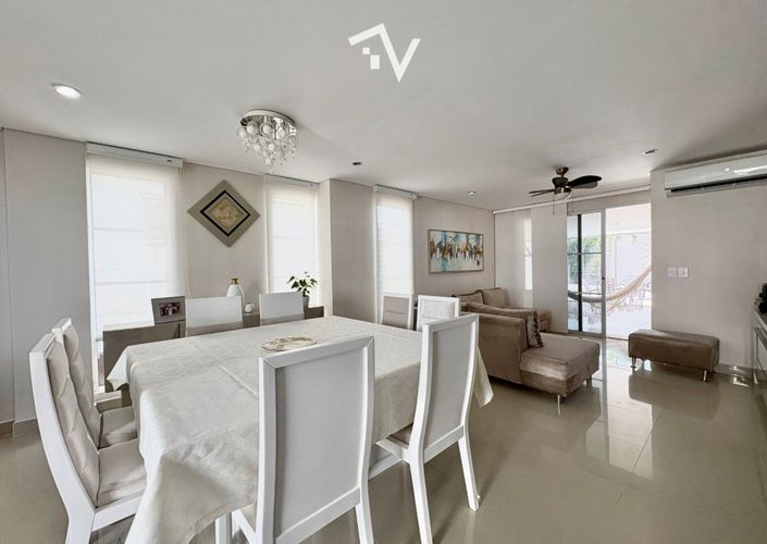 Casa de 4 alcobas en venta en Conjunto Residencial Villa Campestre, Barranquilla, 409 m² · foto 6 de 24