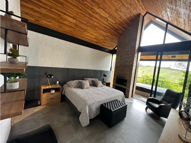 Finca en venta en Fontibon, Rionegro, 340 m² · foto 5 de 17