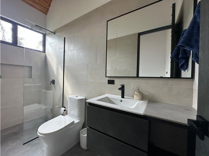 Finca en venta en Fontibon, Rionegro, 340 m² · foto 8 de 17