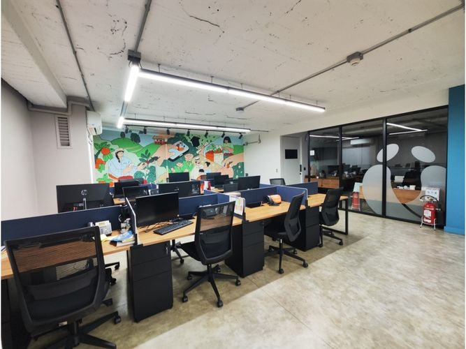 Local en venta en Villa Nueva, Medellín, 534 m² · foto 12 de 24