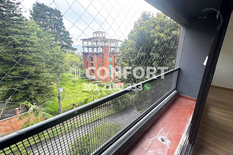 Apartamento de 3 alcobas en arriendo en El Poblado, Medellín, 90 m² · foto 5 de 23