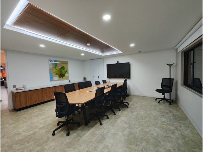 Local en venta en Villa Nueva, Medellín, 534 m² · foto 13 de 24