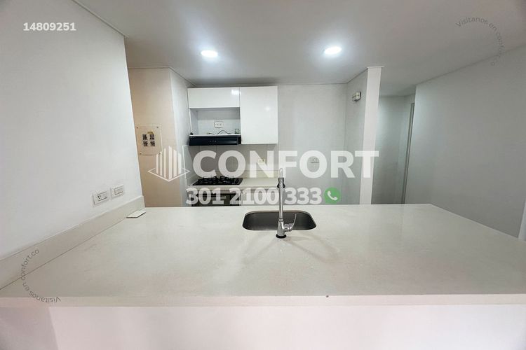 Apartamento de 3 alcobas en arriendo en El Poblado, Medellín, 90 m² · foto 6 de 23