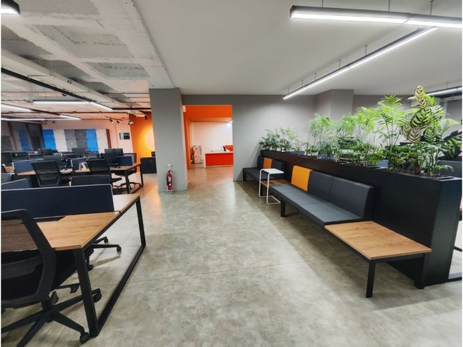 Local en venta en Villa Nueva, Medellín, 534 m² · foto 14 de 24