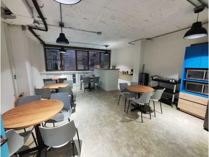 Local en venta en Villa Nueva, Medellín, 534 m² · foto 21 de 24