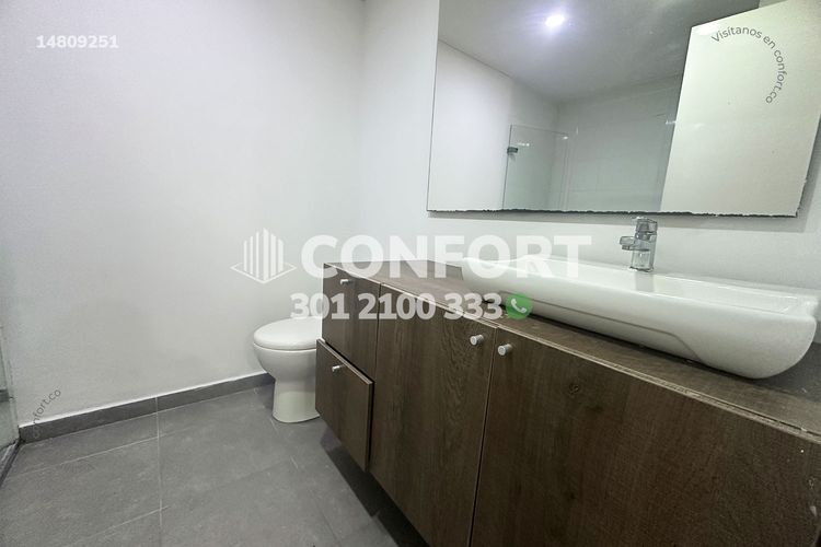 Apartamento de 3 alcobas en arriendo en El Poblado, Medellín, 90 m² · foto 22 de 23