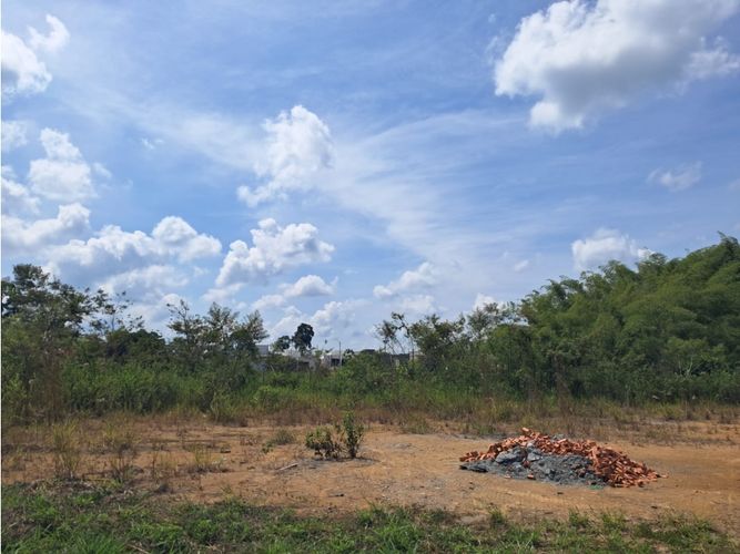 Lote en venta en Condina, Pereira, 3230 m² · foto 4 de 10