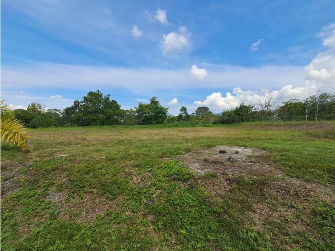 Lote en venta en Condina, Pereira, 3230 m² · foto 6 de 10