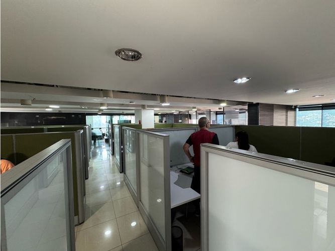 Oficina en venta en Las Palmas, Medellín, 236 m² · foto 6 de 20